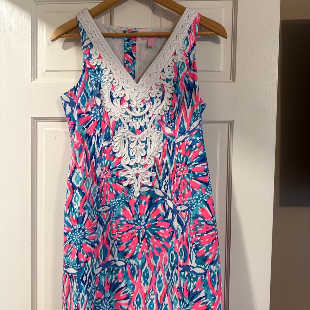 Lilly Pulitzer Pink and Blue Patterned Garment